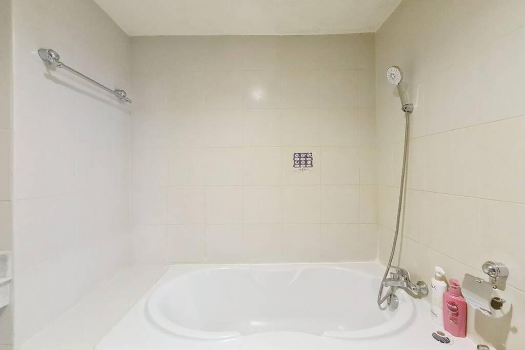 Apartment The Glass House Corner Asoke : 1br /wifi/netflix Bangkok