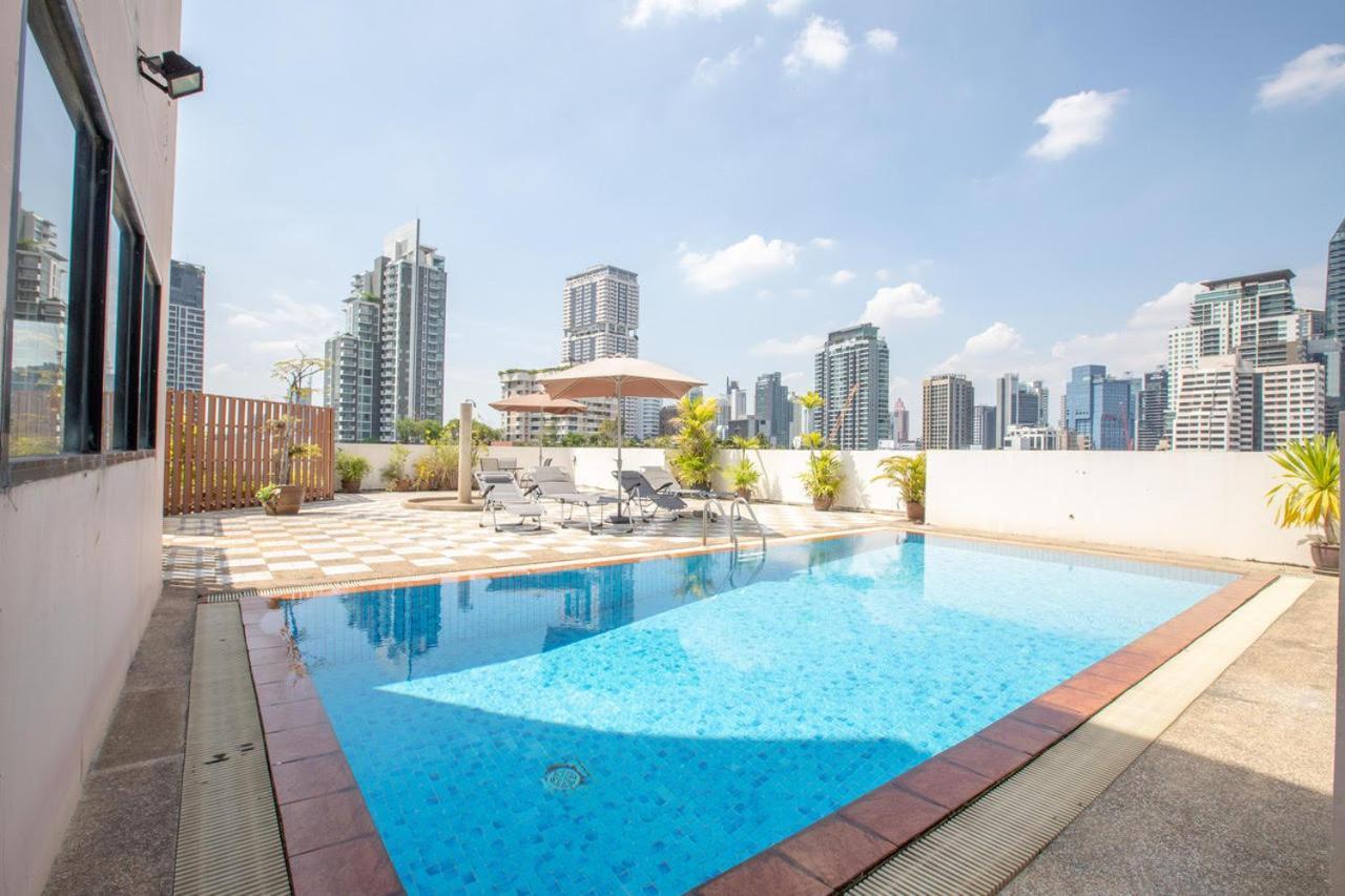 49 Suites Apartemen