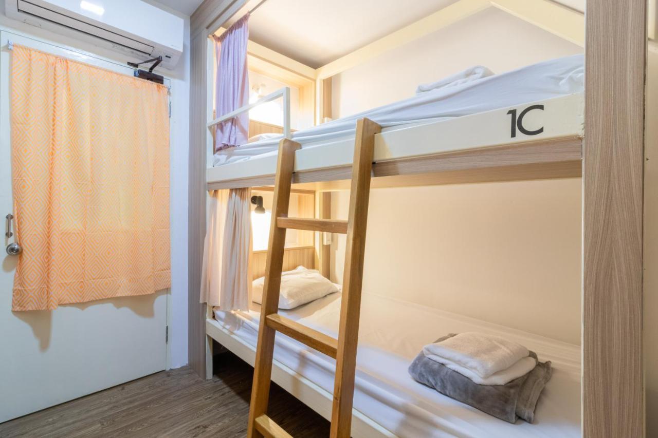 The Victory View (adults Only) Capsule hotel Bangkok
