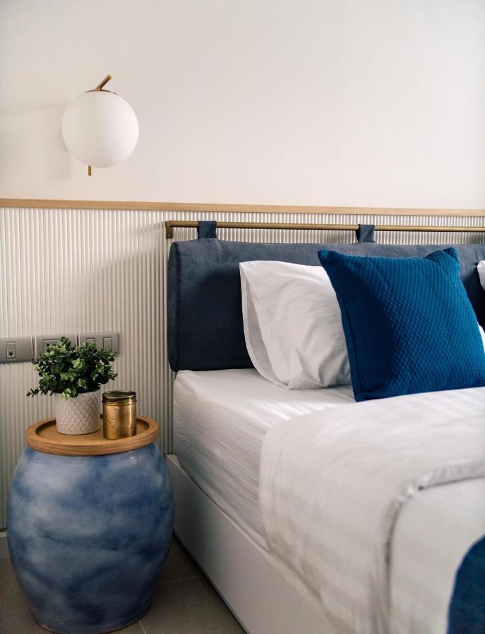 Blu 395 Apartment