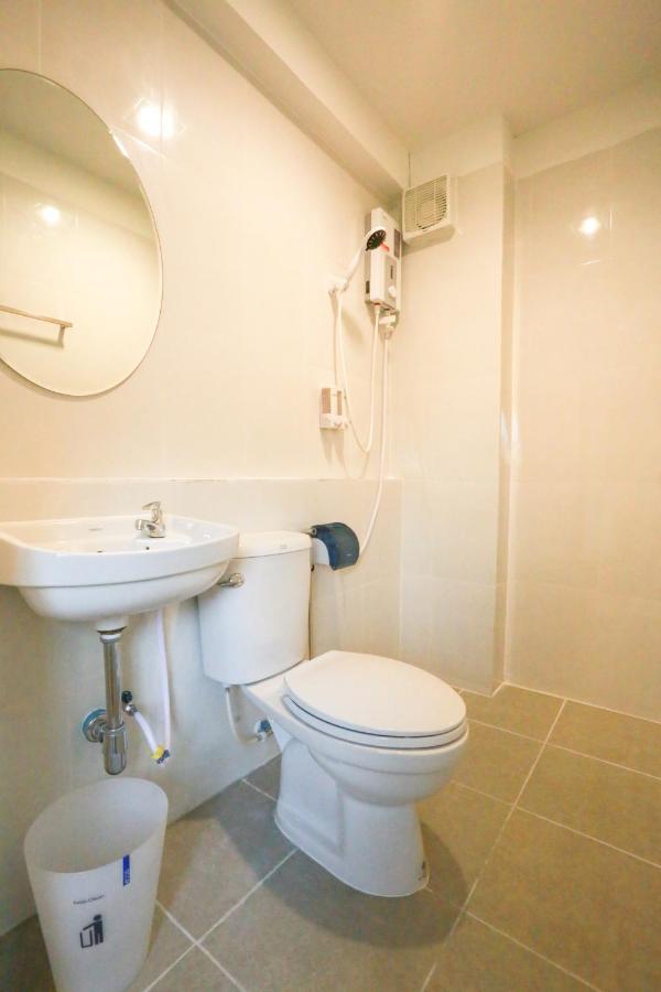 Interest Poshtel Hostel Bangkok