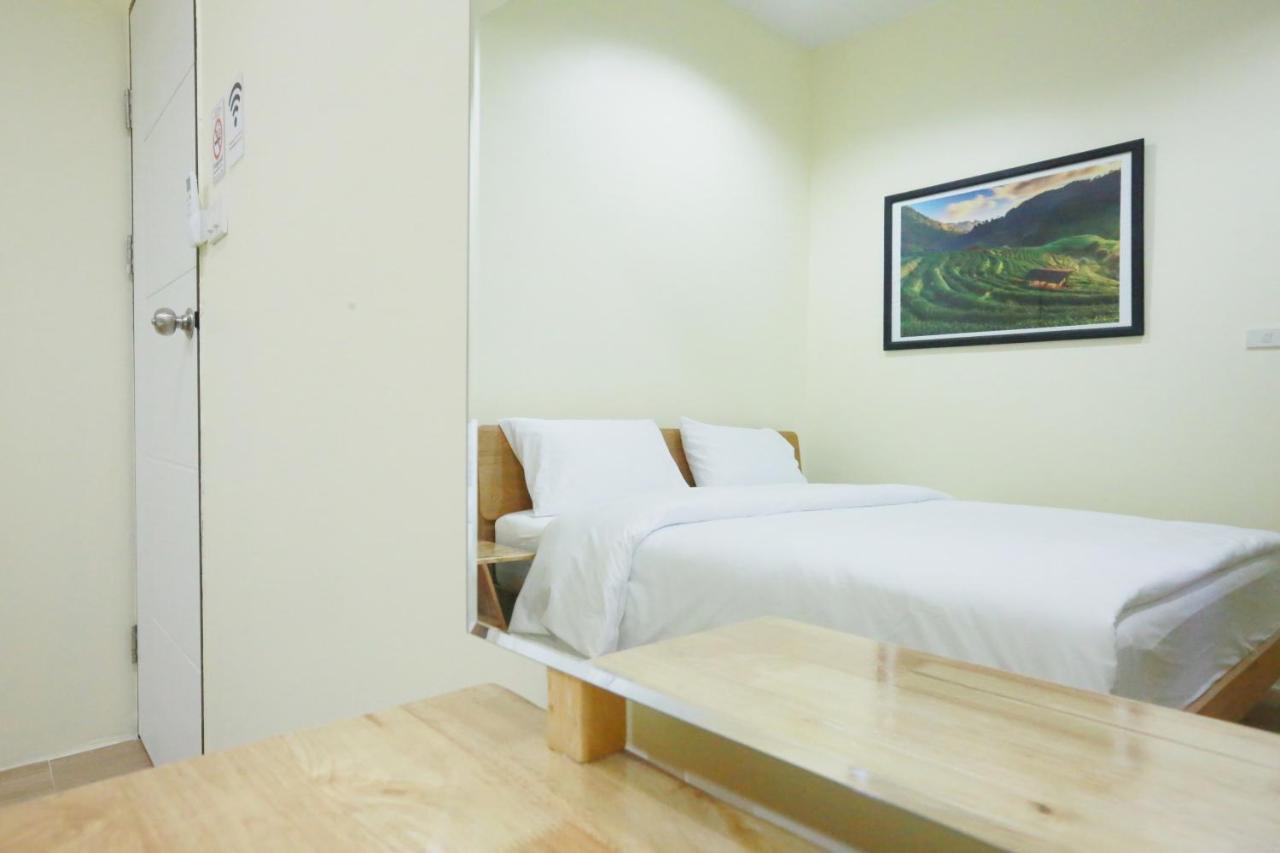 Hostel Interest Poshtel Bangkok