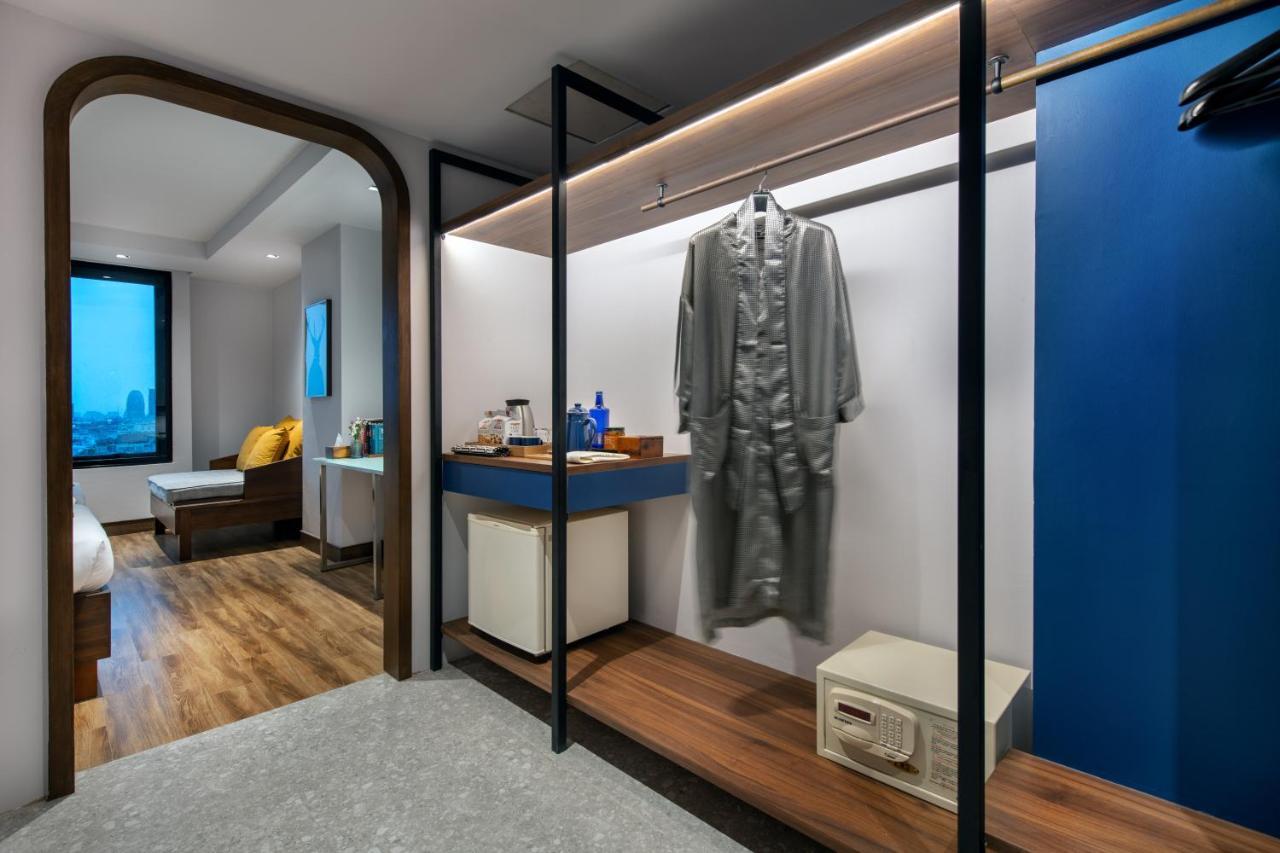 Graph Hotel