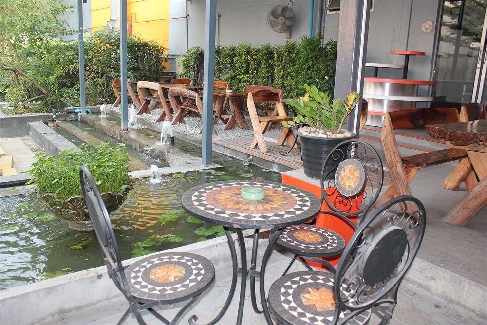 Hotel D Varee Xpress Makkasan