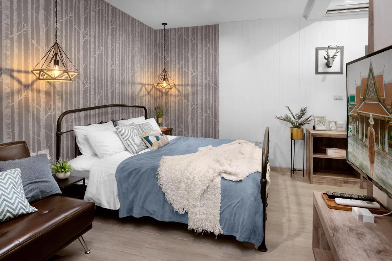 Hide And Seek Boutique Hometel Bed & Breakfast Bangkok