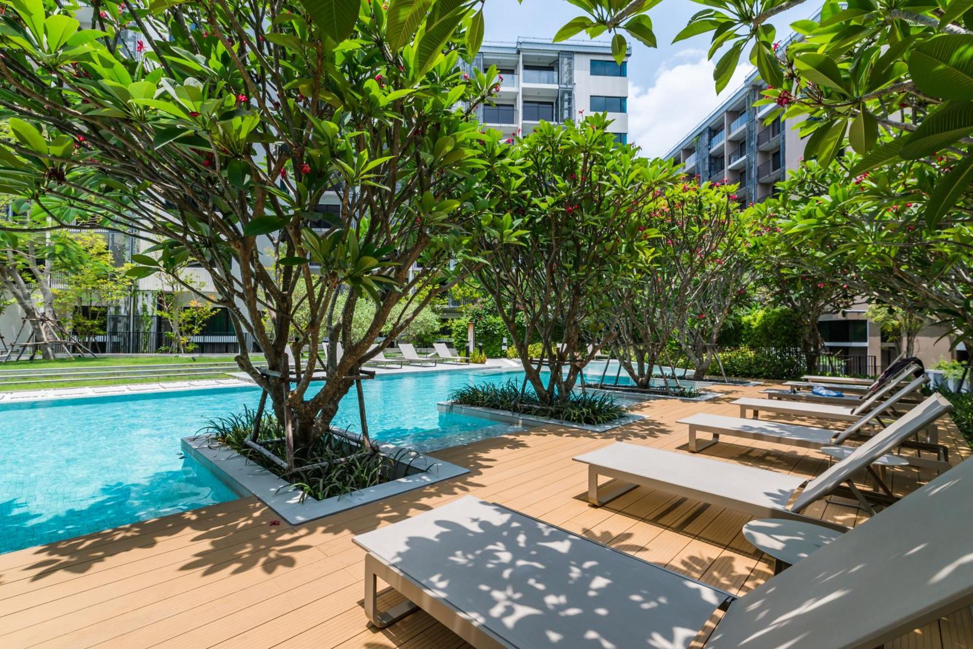 Blossom Sathorn By Plearn