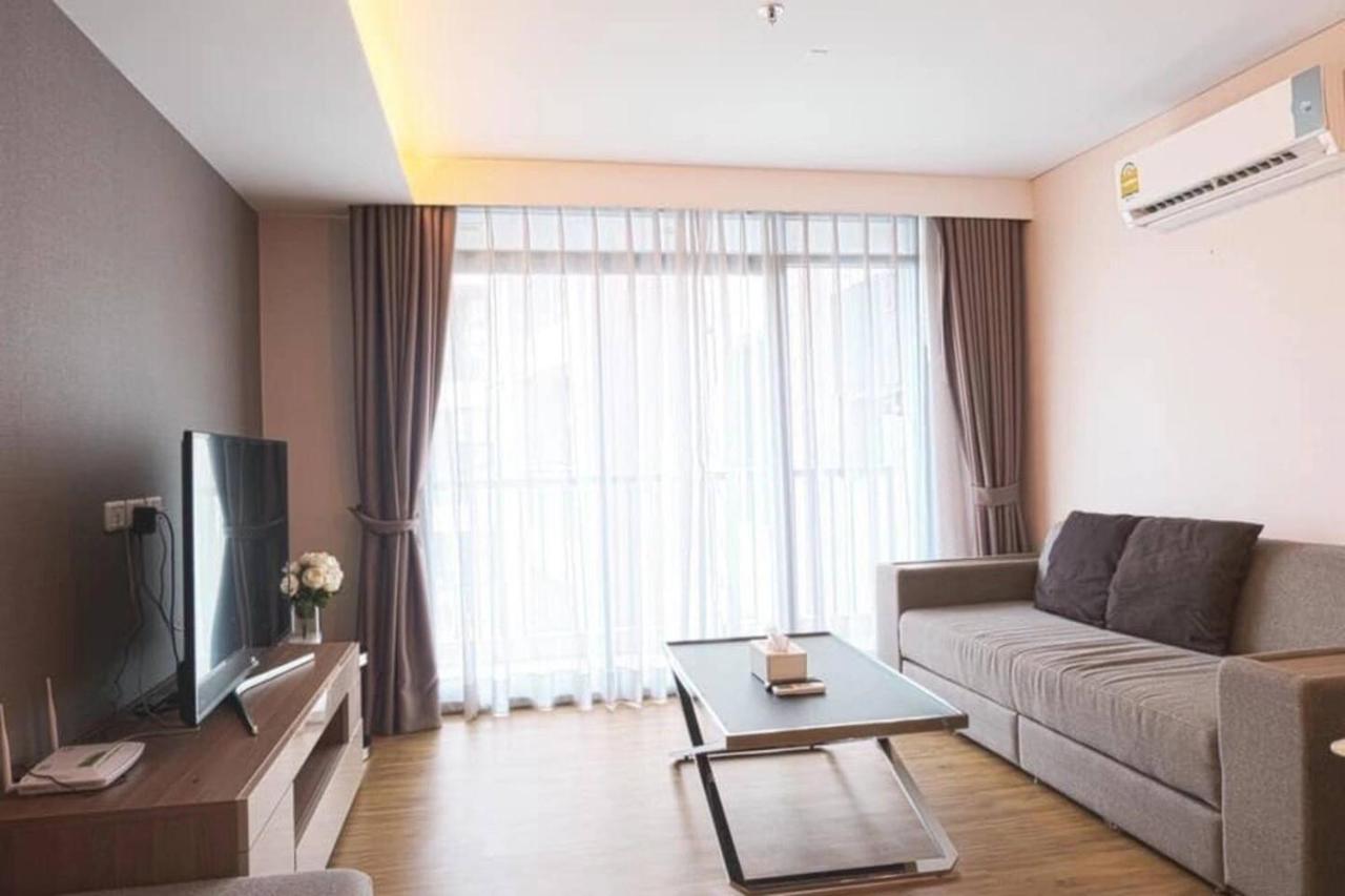Locals Sathorn Siamese Nang Linchee Apartment *