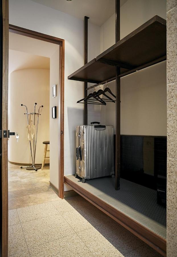 B House 49 Aparthotel 3*