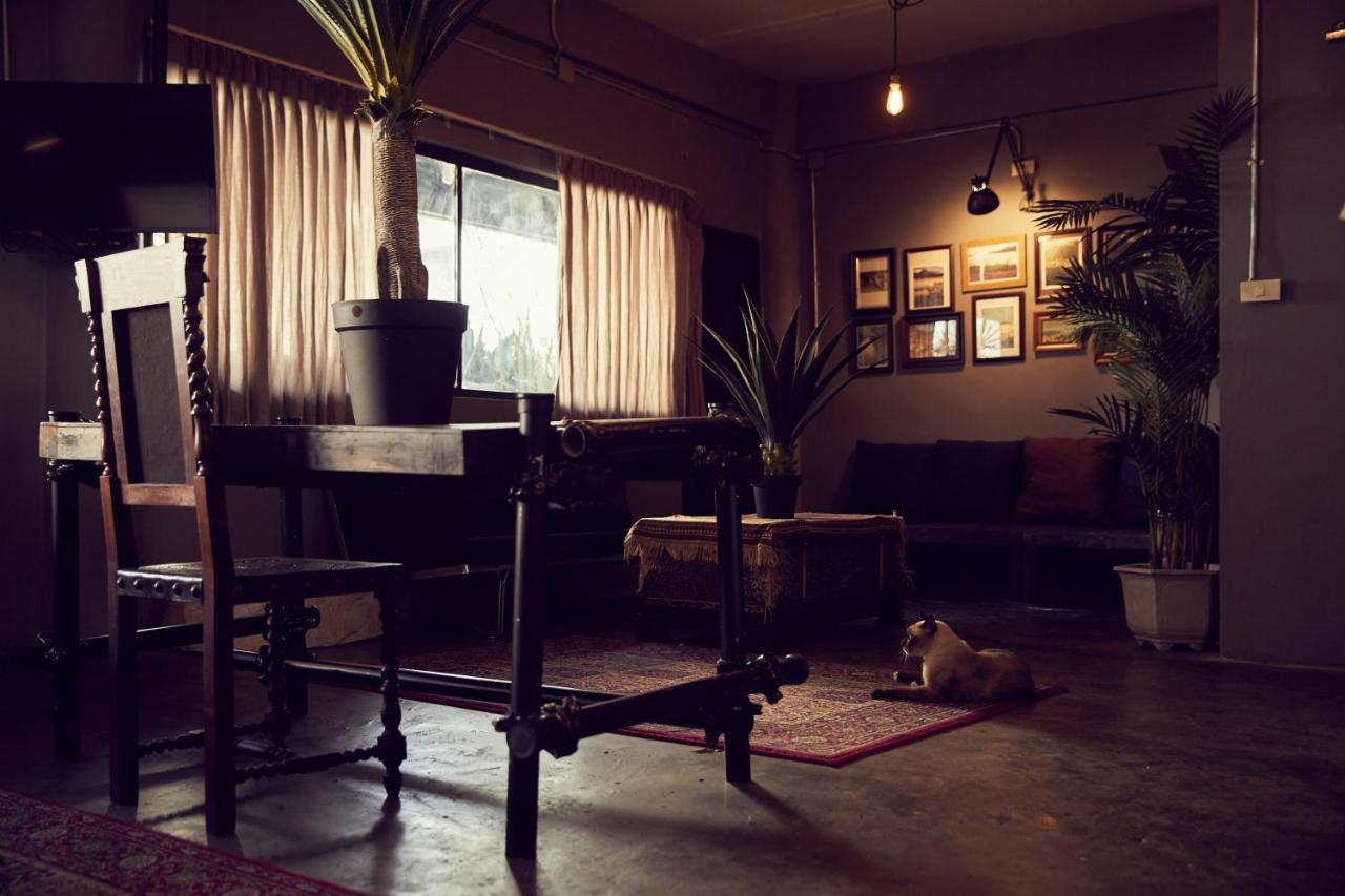 Tempat Tidur & Sarapan The Mustang Nero