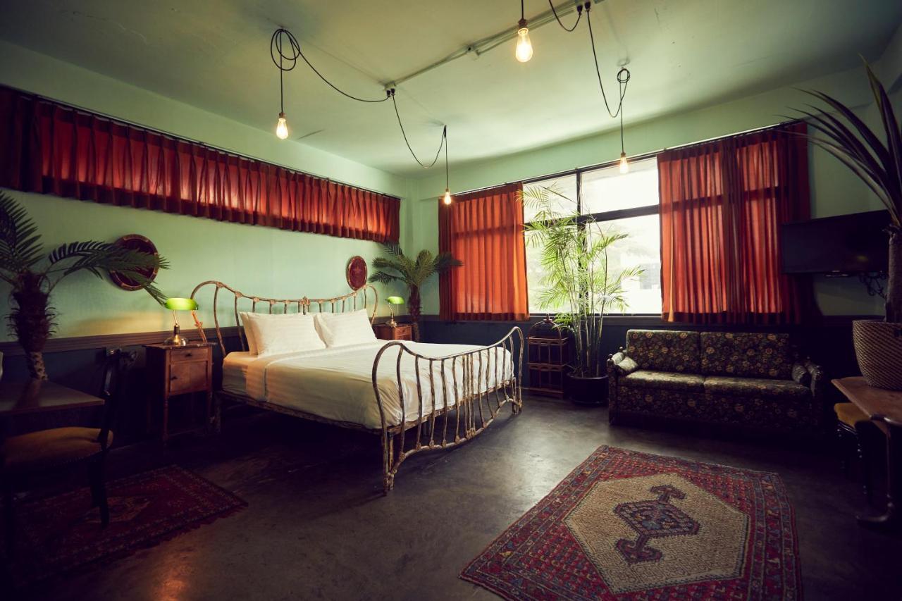 The Mustang Nero Tempat Tidur & Sarapan
