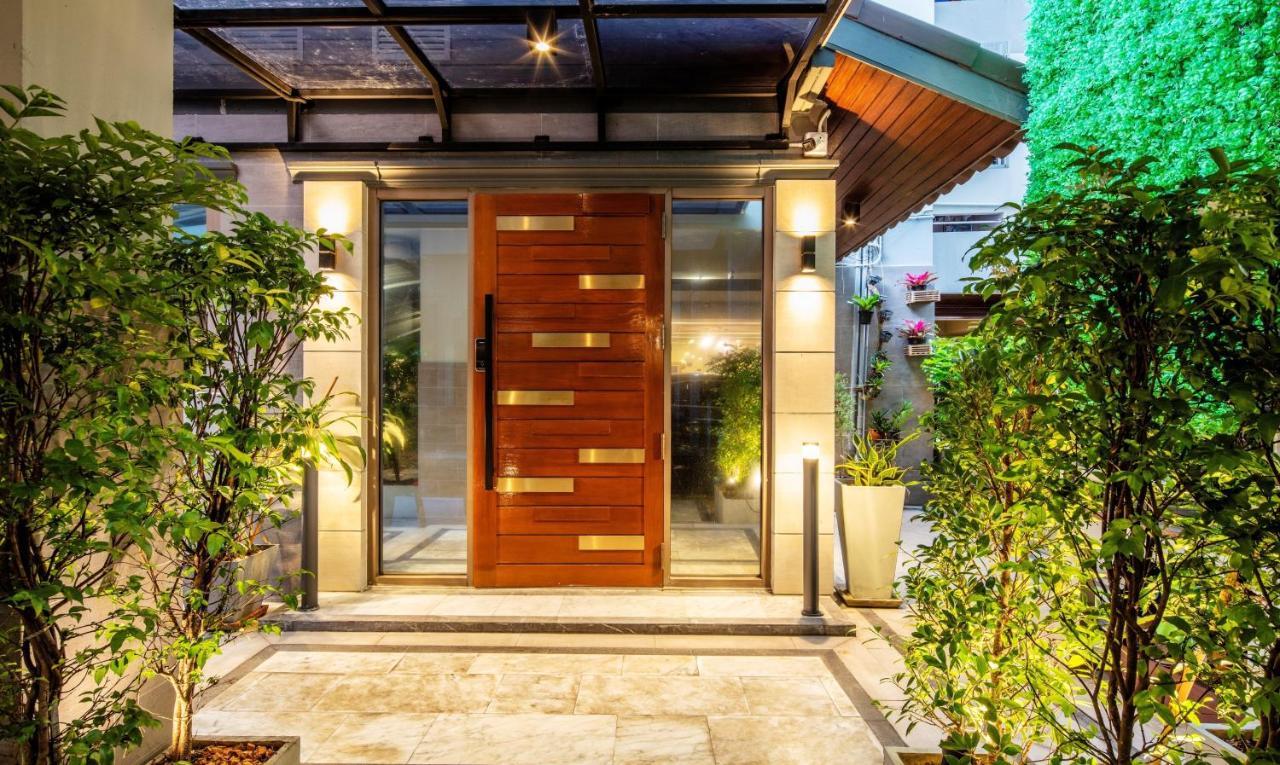 Penyos Mansion