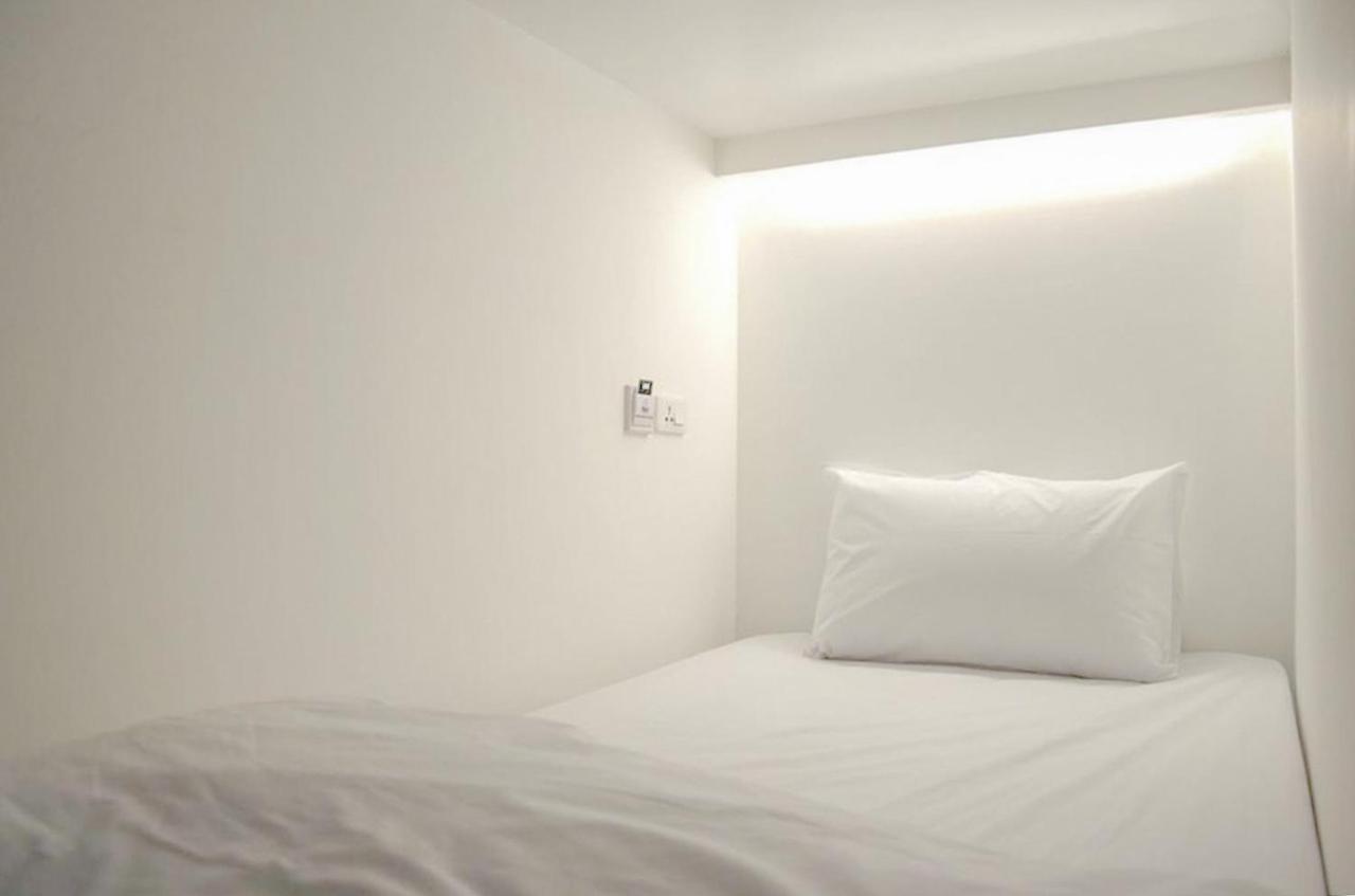 Hostel 3howw @ Sukhumvit 21 *