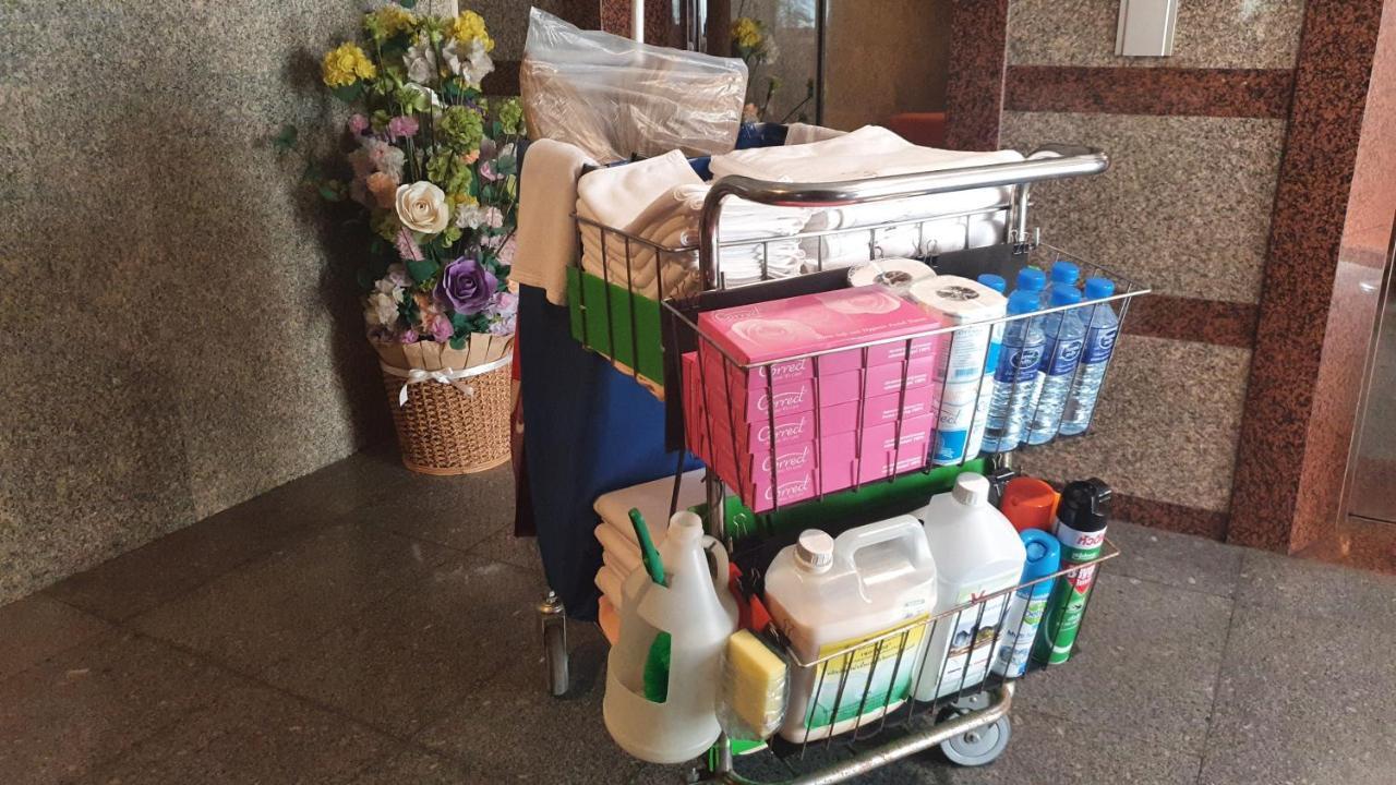 Interchange Tower Serviced - Sha Extra 3* Bangkok