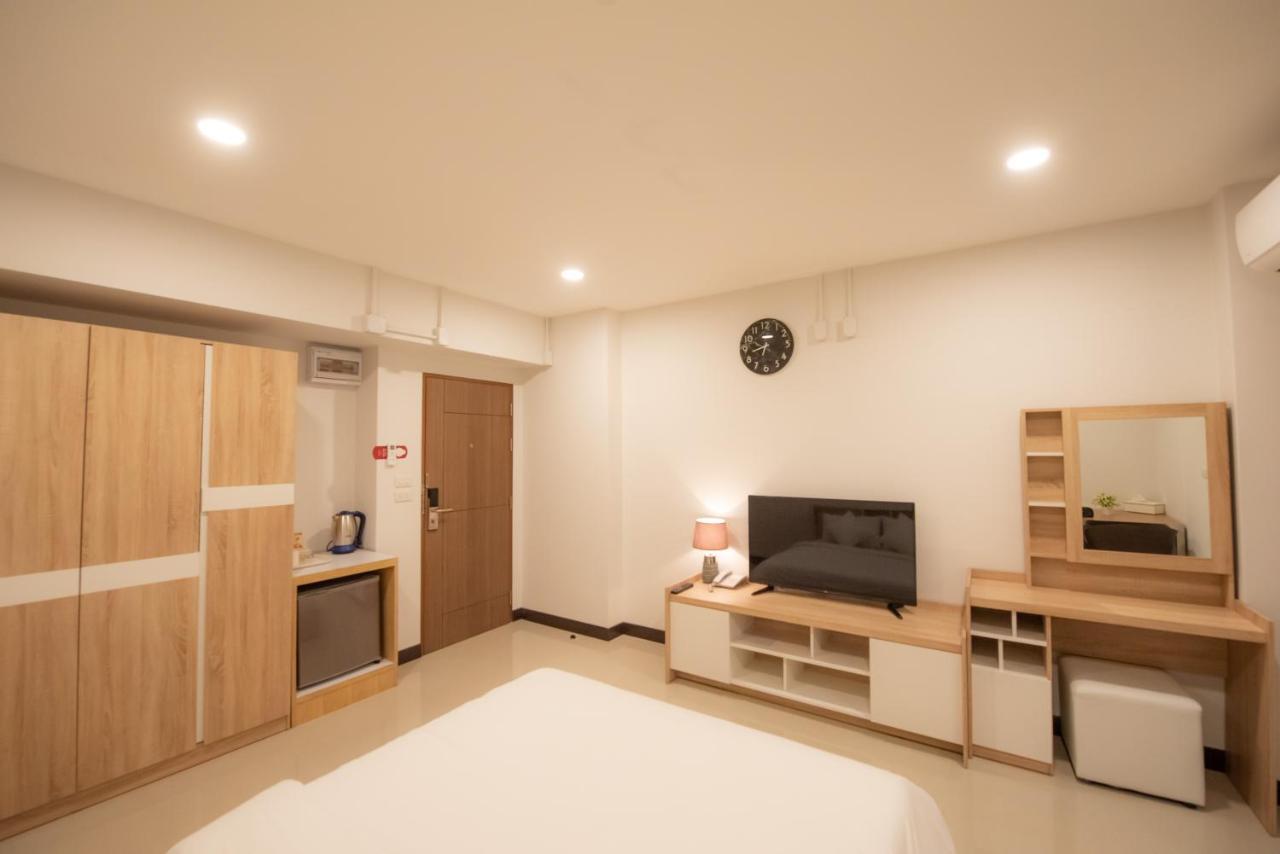 U Sabai Hotel 2*