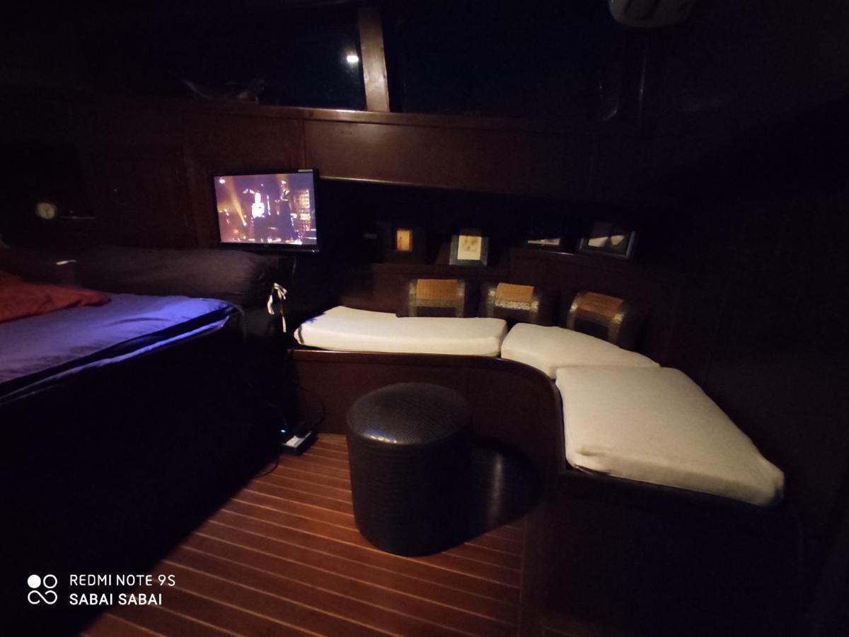 Sabai Sabai Liveaboard * Bangkok