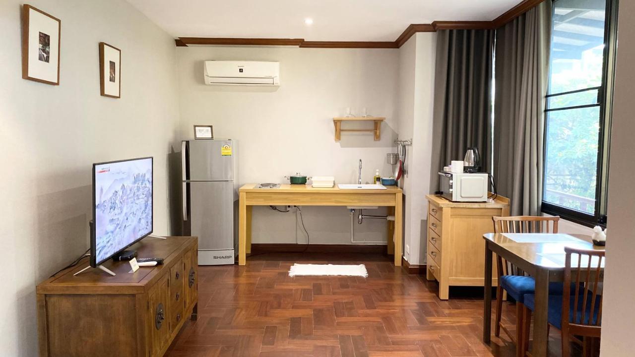 Nt Place Sukhumvit Apartment