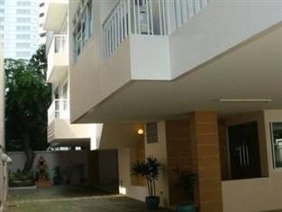 Chadvara Place