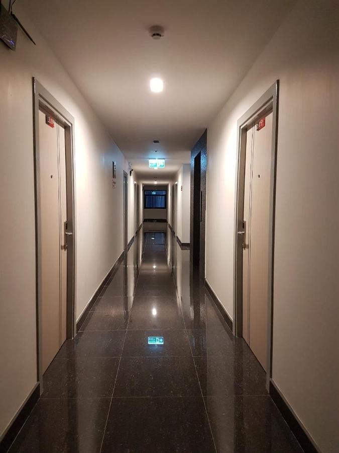 Aparthotel Db 2 5*