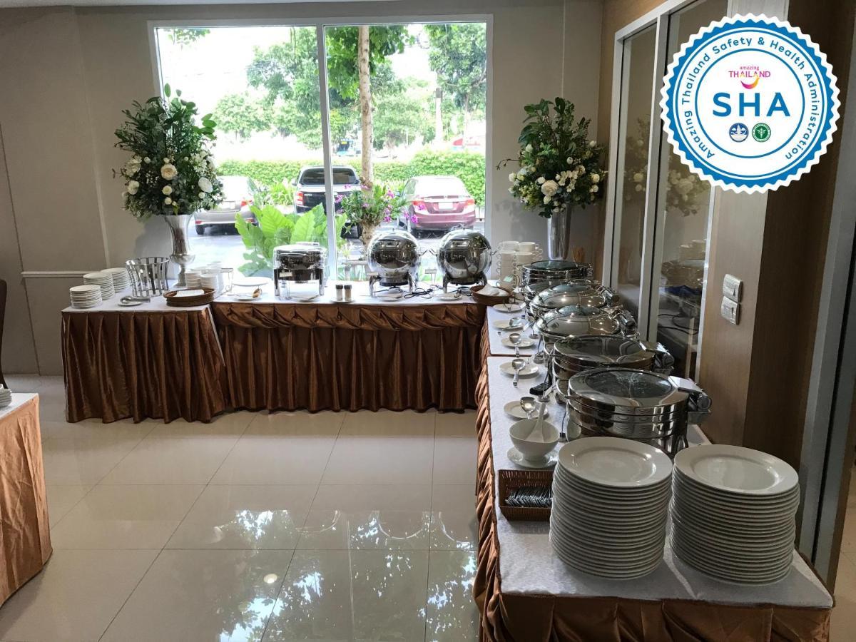S Hotel, Navamin Banguecoque