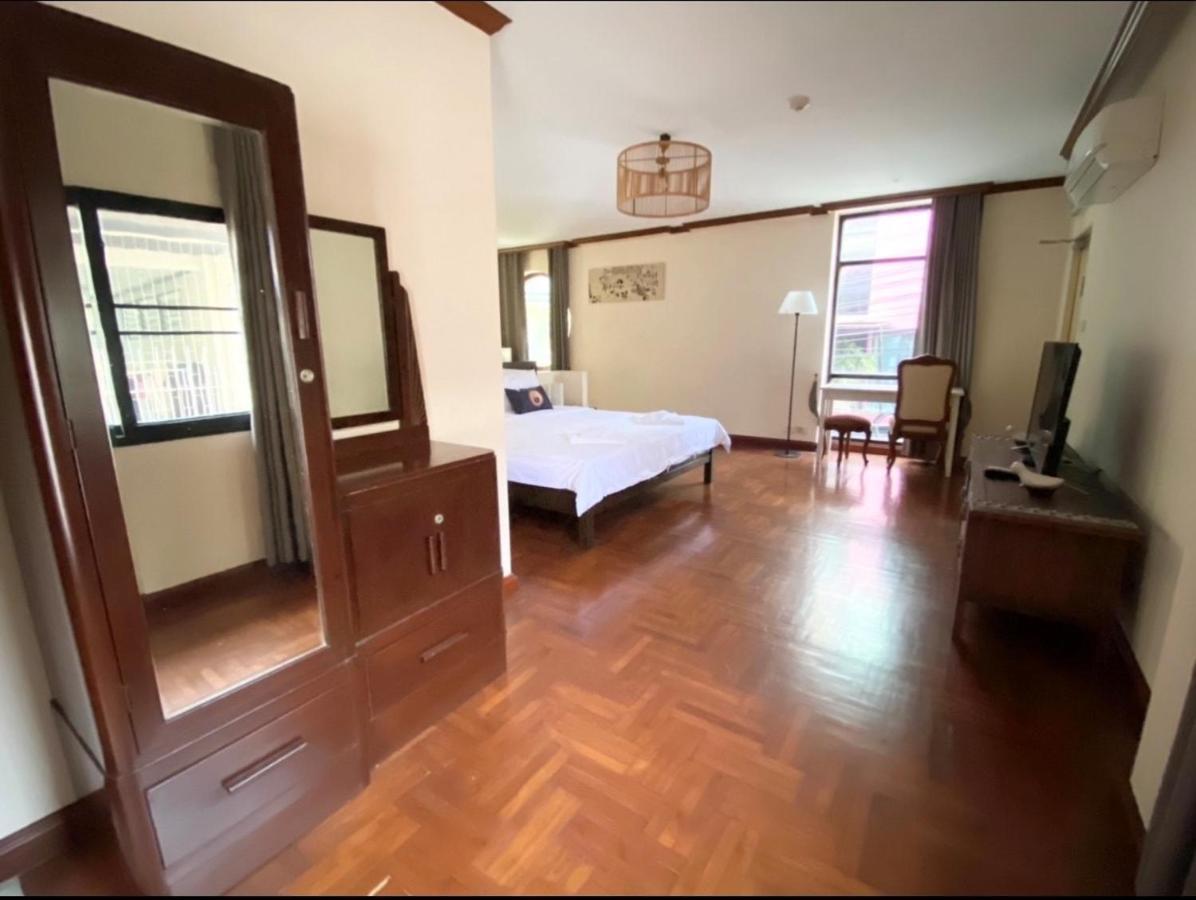 Nt Place Sukhumvit Apartment