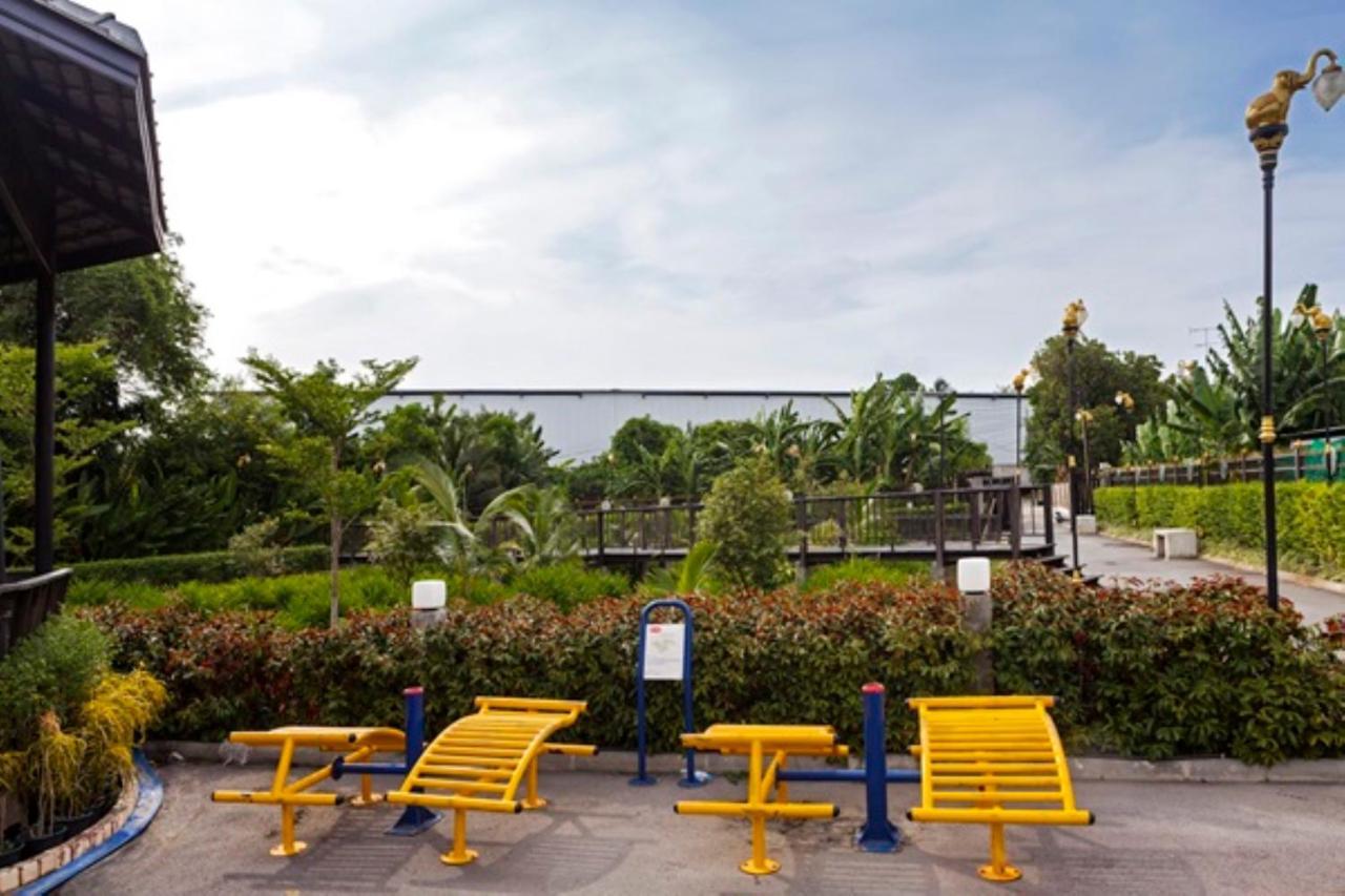 The Living Block Hostel *
