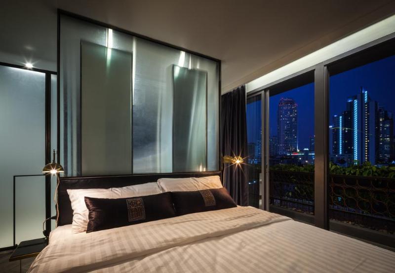 Hotel Ir-on