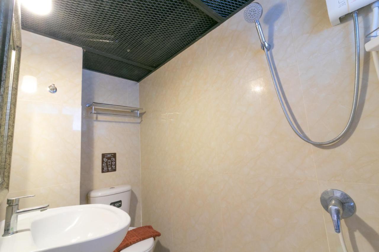 Capsule hotel Sudyod Galaxy Bangkok