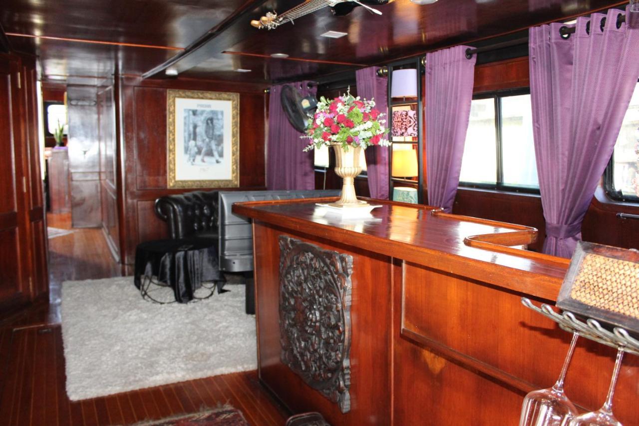 Sabai Sabai Liveaboard * Bangkok