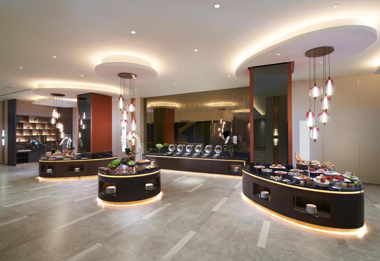 Amari Hotel