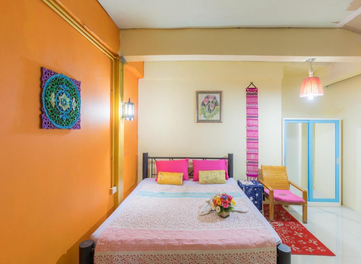 Lanna Banana 2* Bangkok