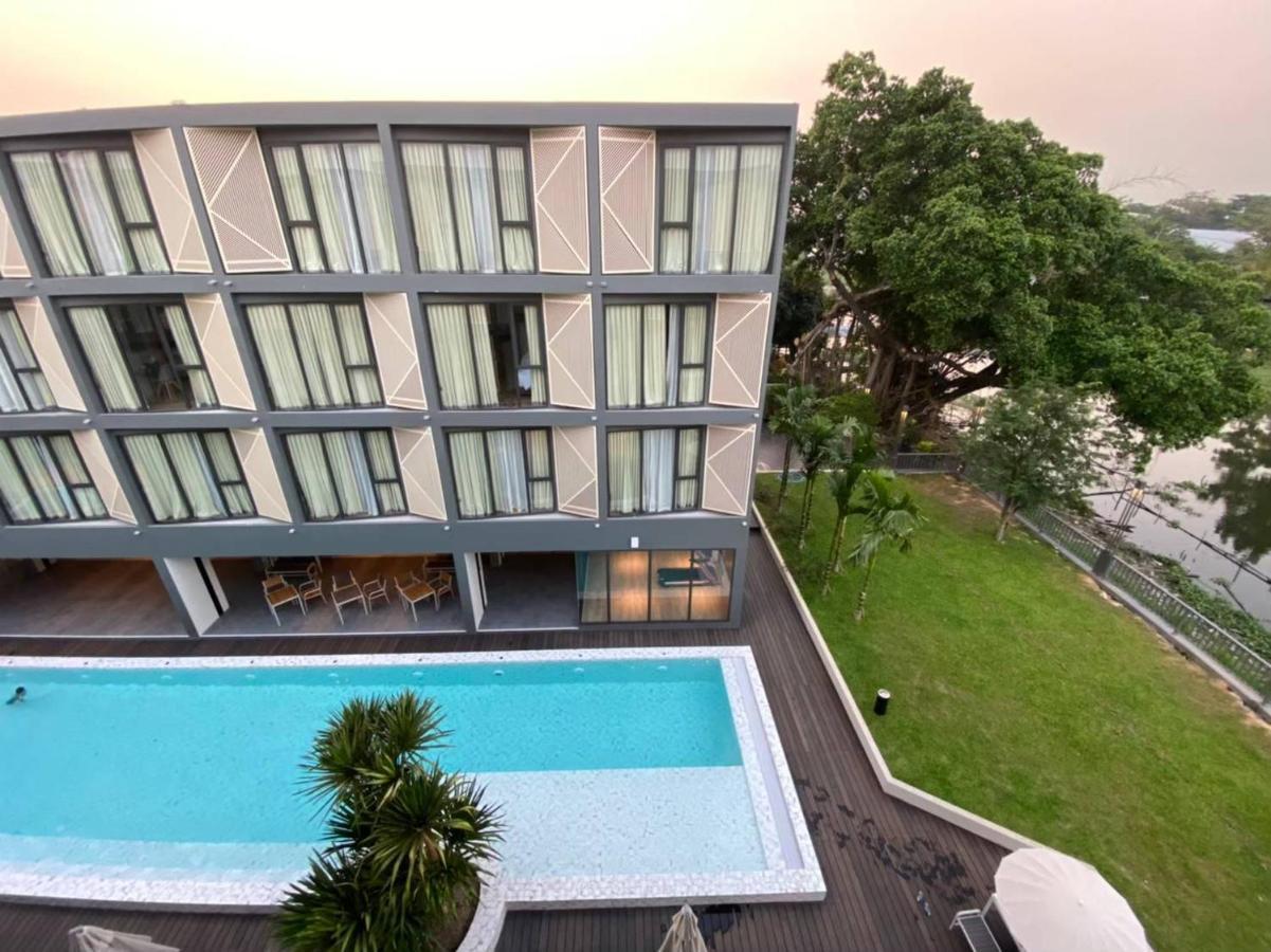 Rnp Pool Hotel 4*