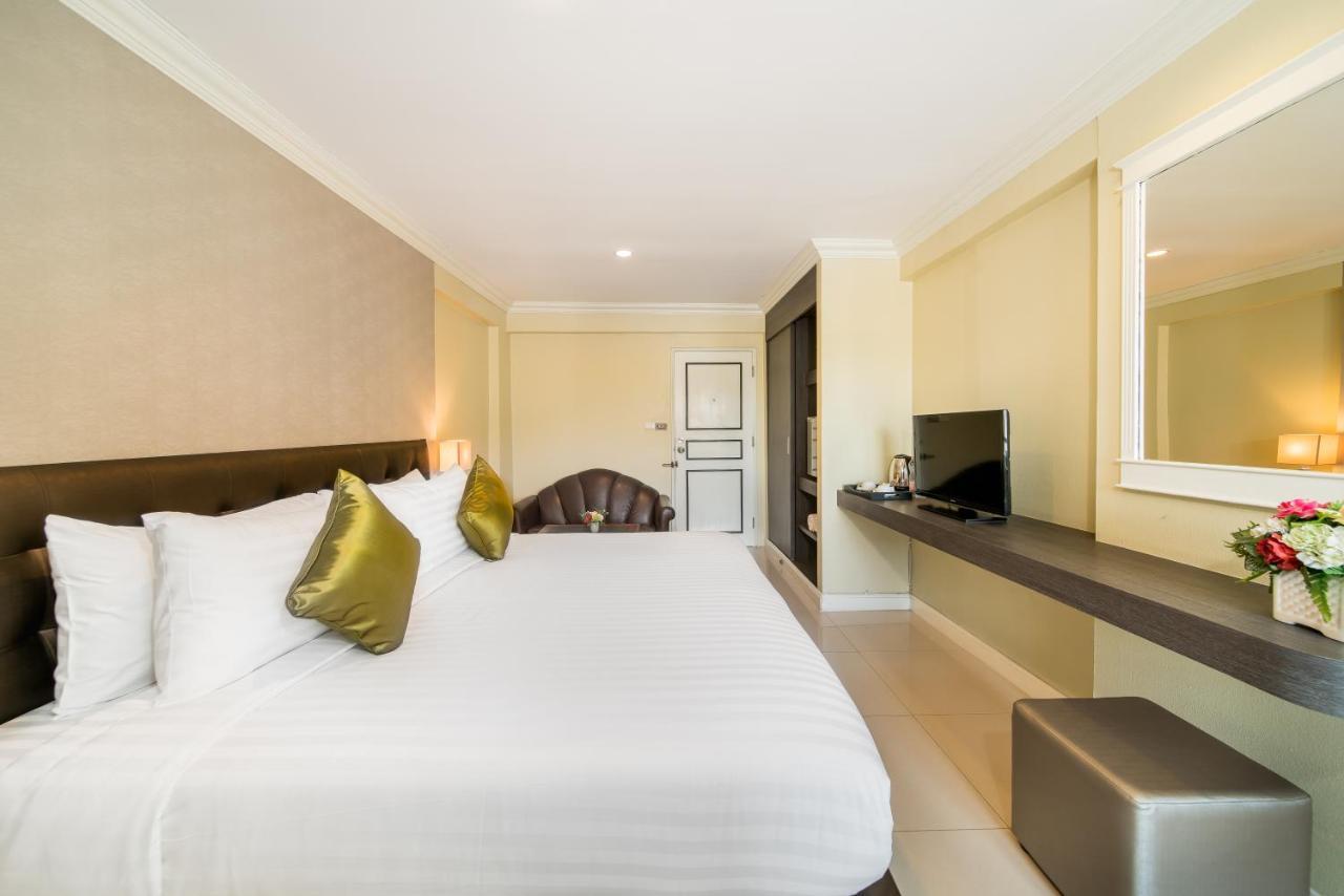 Niran Grand Hotel 4*