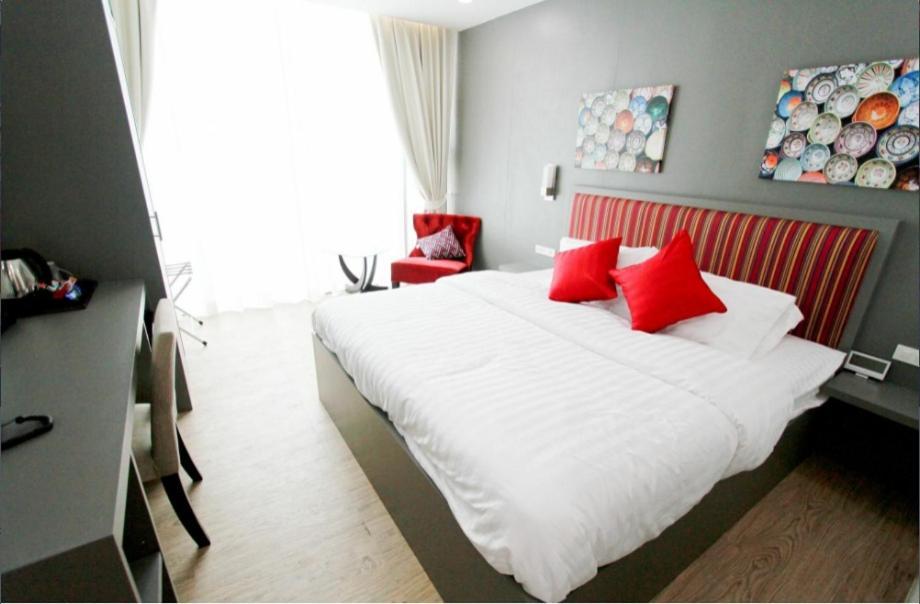 Zen Sukhumvit 20 Hotel 3*