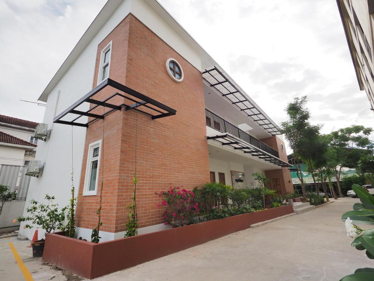 Apartment Prukpibul Bangkok