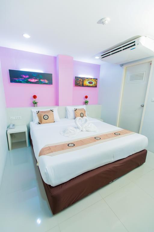 Le Touche Hotel Bangkok