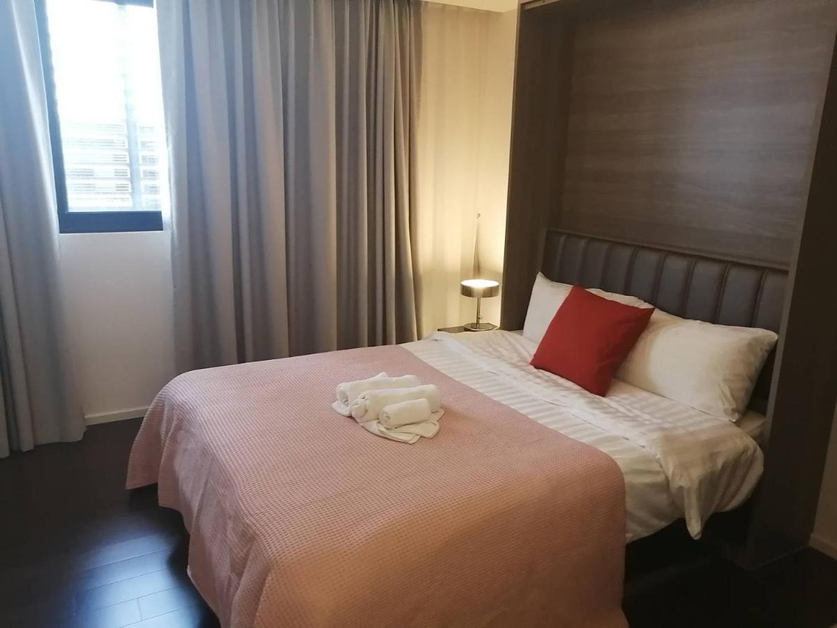 Apartment Asok Circle Rein Sukhumvit 12#2br&3br#pool&gym#near Terminal 21