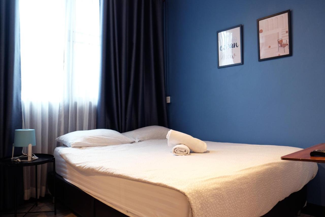 Sleep With Me Too Bangkok- Bts Phra Khanong Hotel 3*