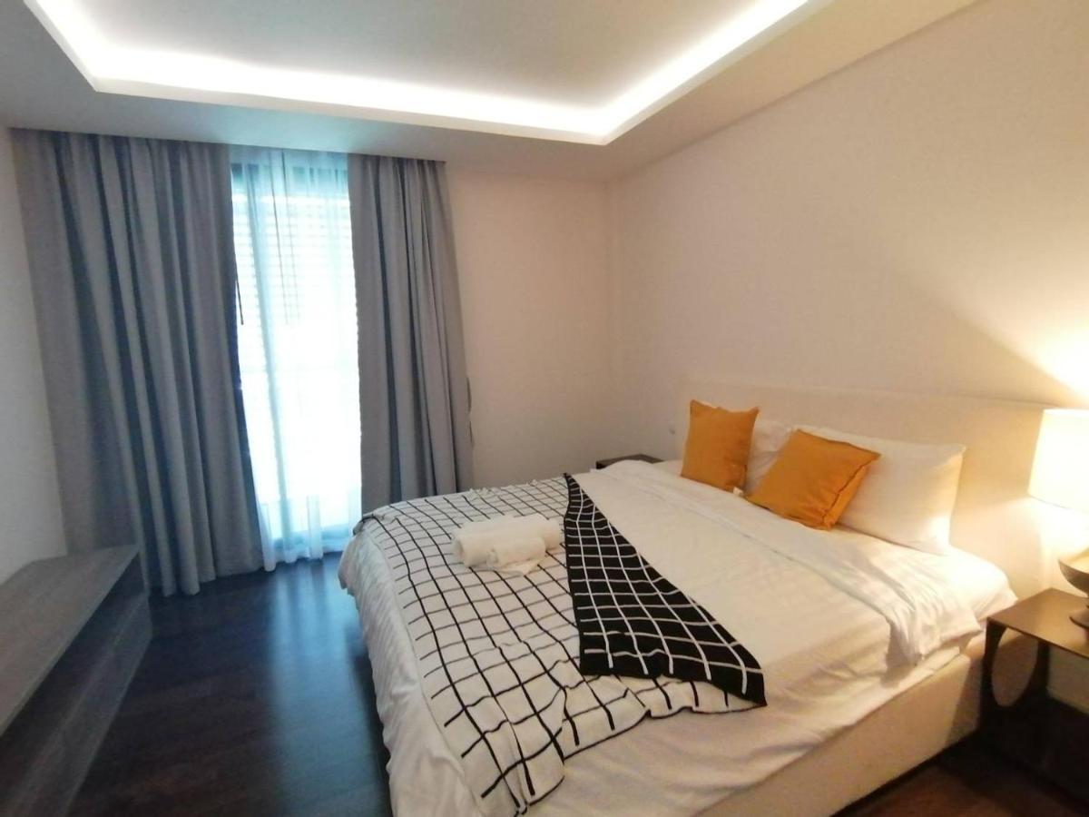 Asok Circle Rein Sukhumvit 12#2br&3br#pool&gym#near Terminal 21 Apartment