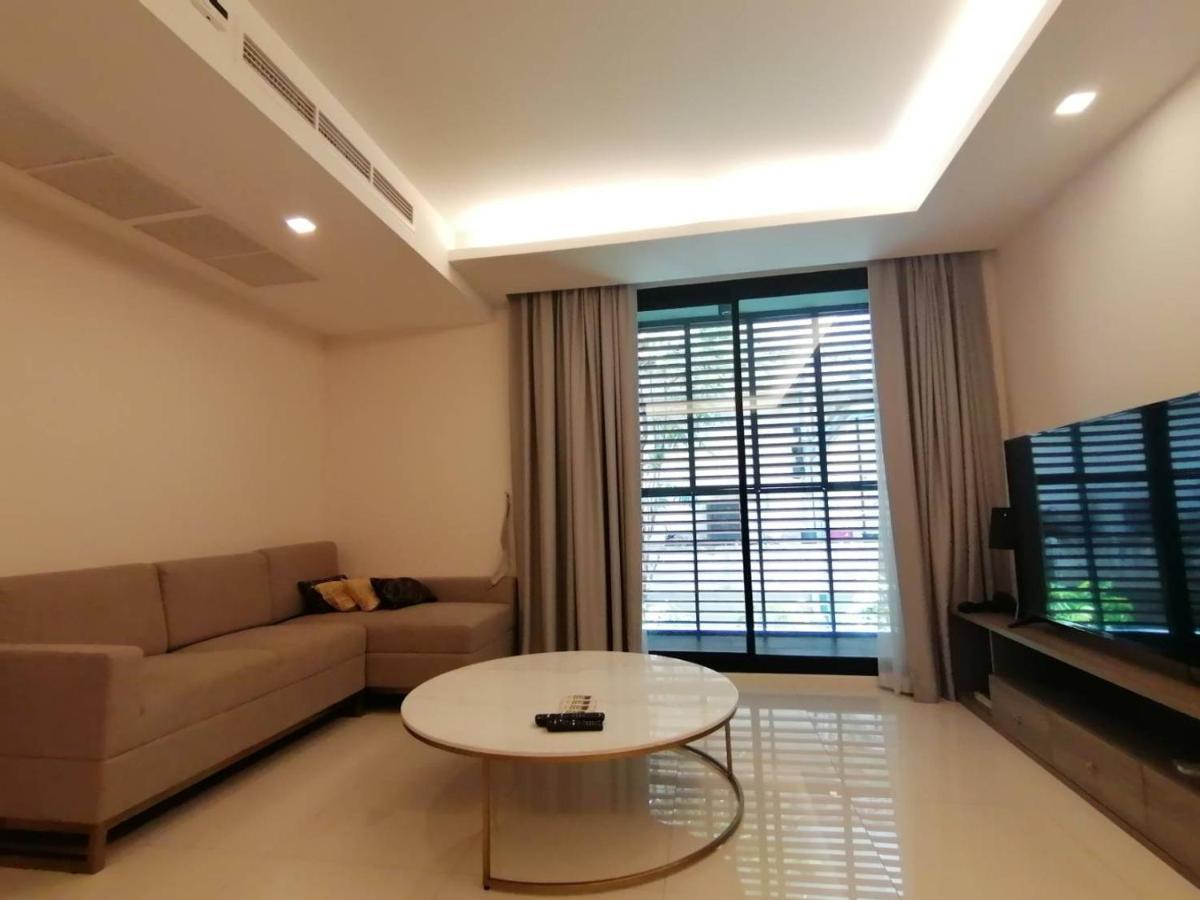 Apartment Asok Circle Rein Sukhumvit 12#2br&3br#pool&gym#near Terminal 21