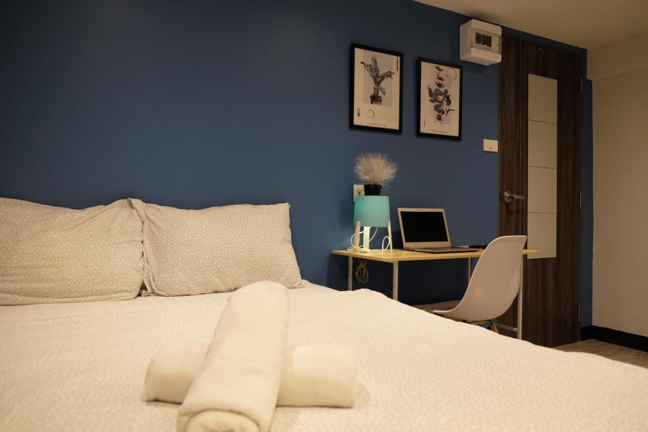 Sleep With Me - Bts Phra Khanong Hotel Bangkok