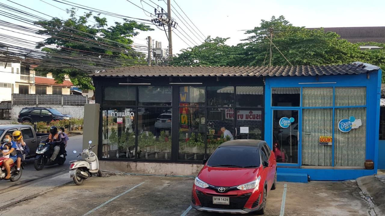 โรงแรมวินบางนา Win Bangna Banguecoque