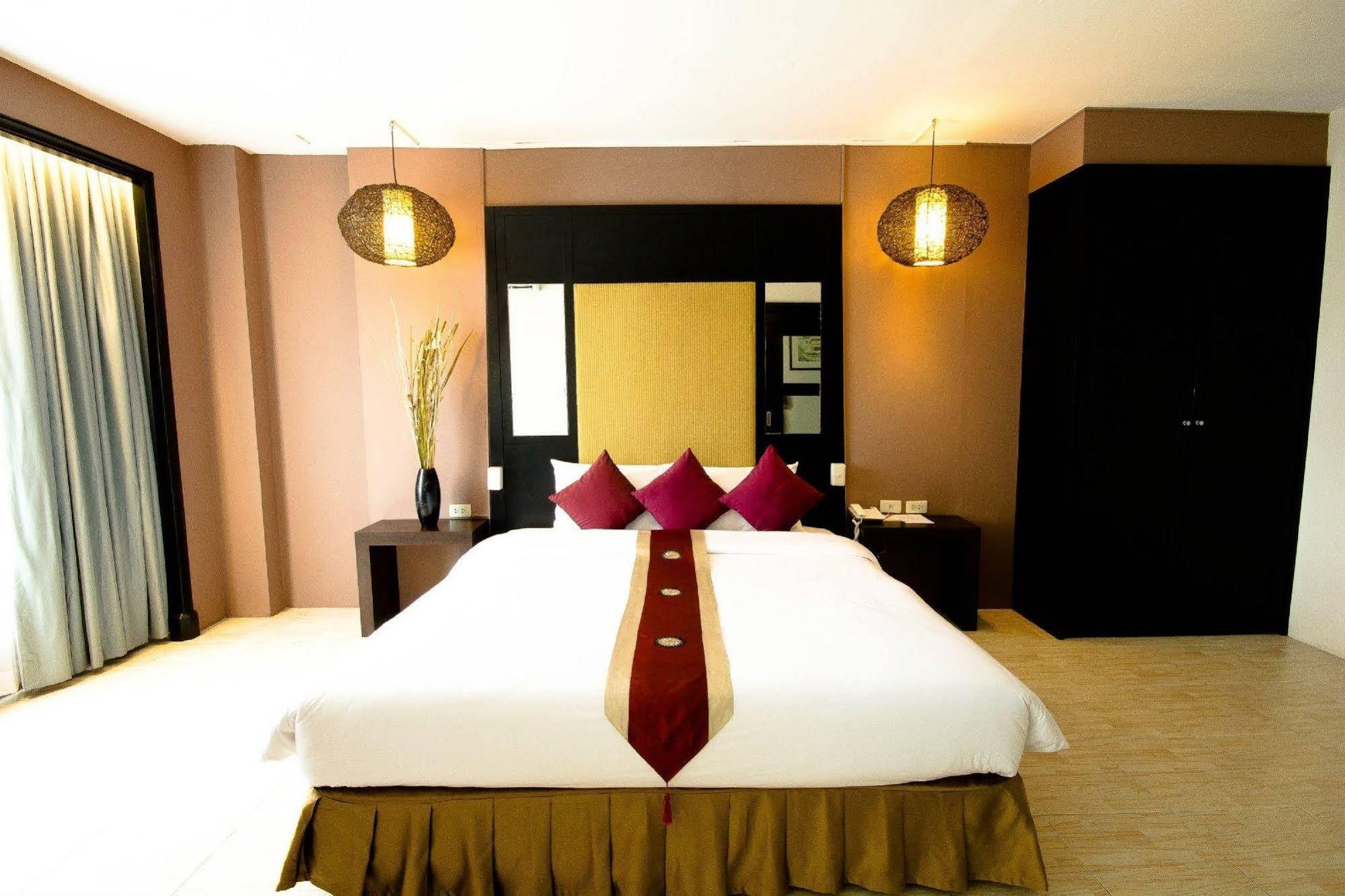Royal View - Rang Nam 3*