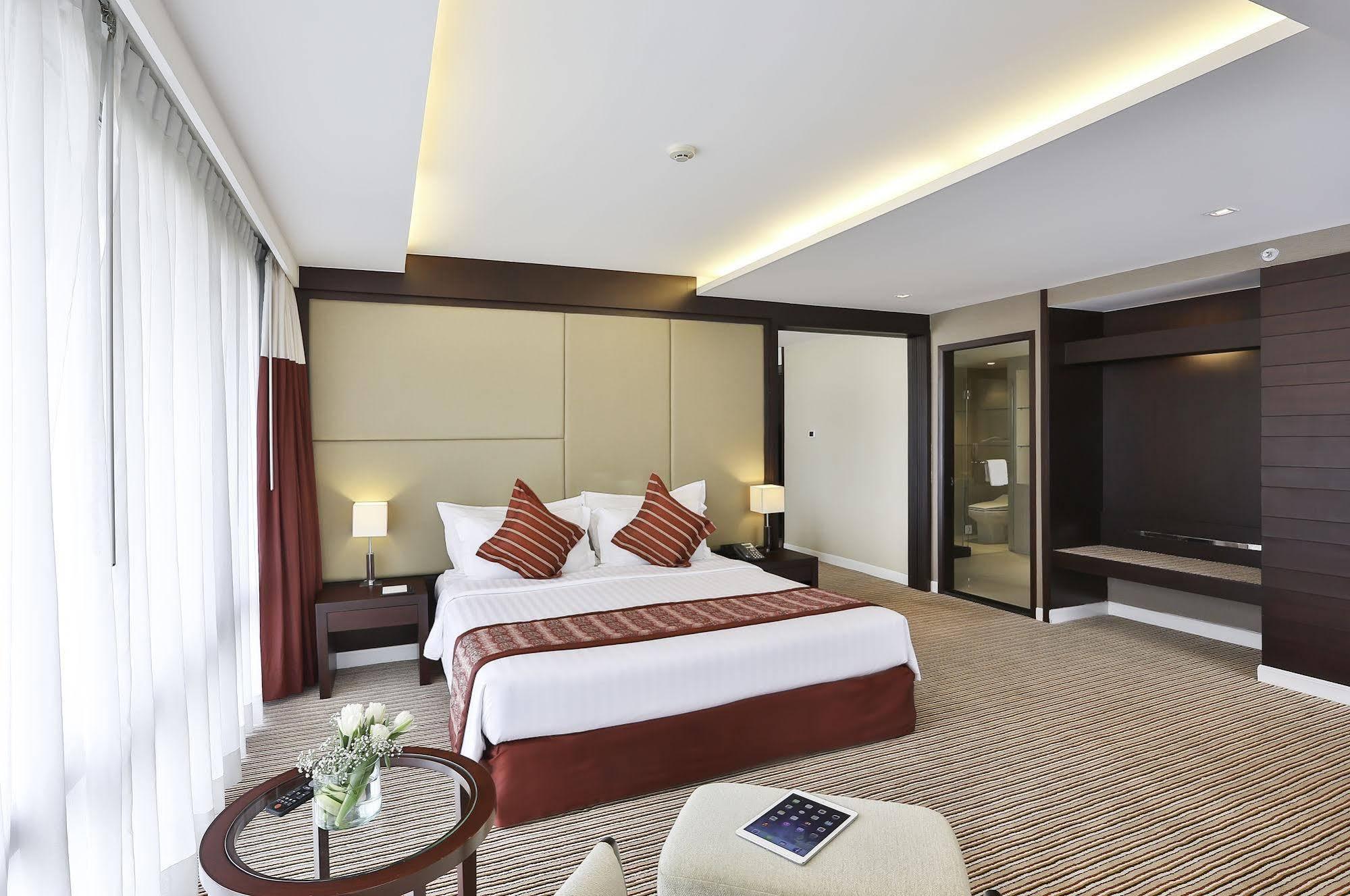 Eastin Makkasan, - Sha Extra Plus Hotel Bangkok
