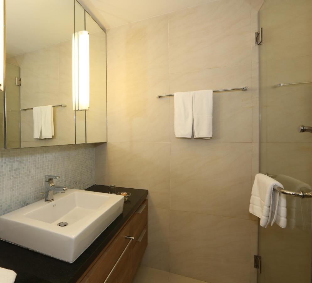 Bangna Pride & Hotel Banguecoque
