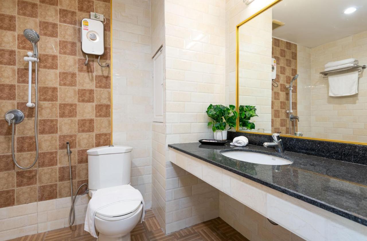 Inn Khurana 3*