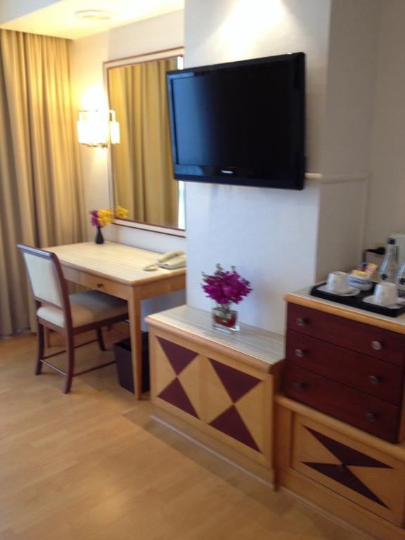 The Four Wings Hotel Bangkok