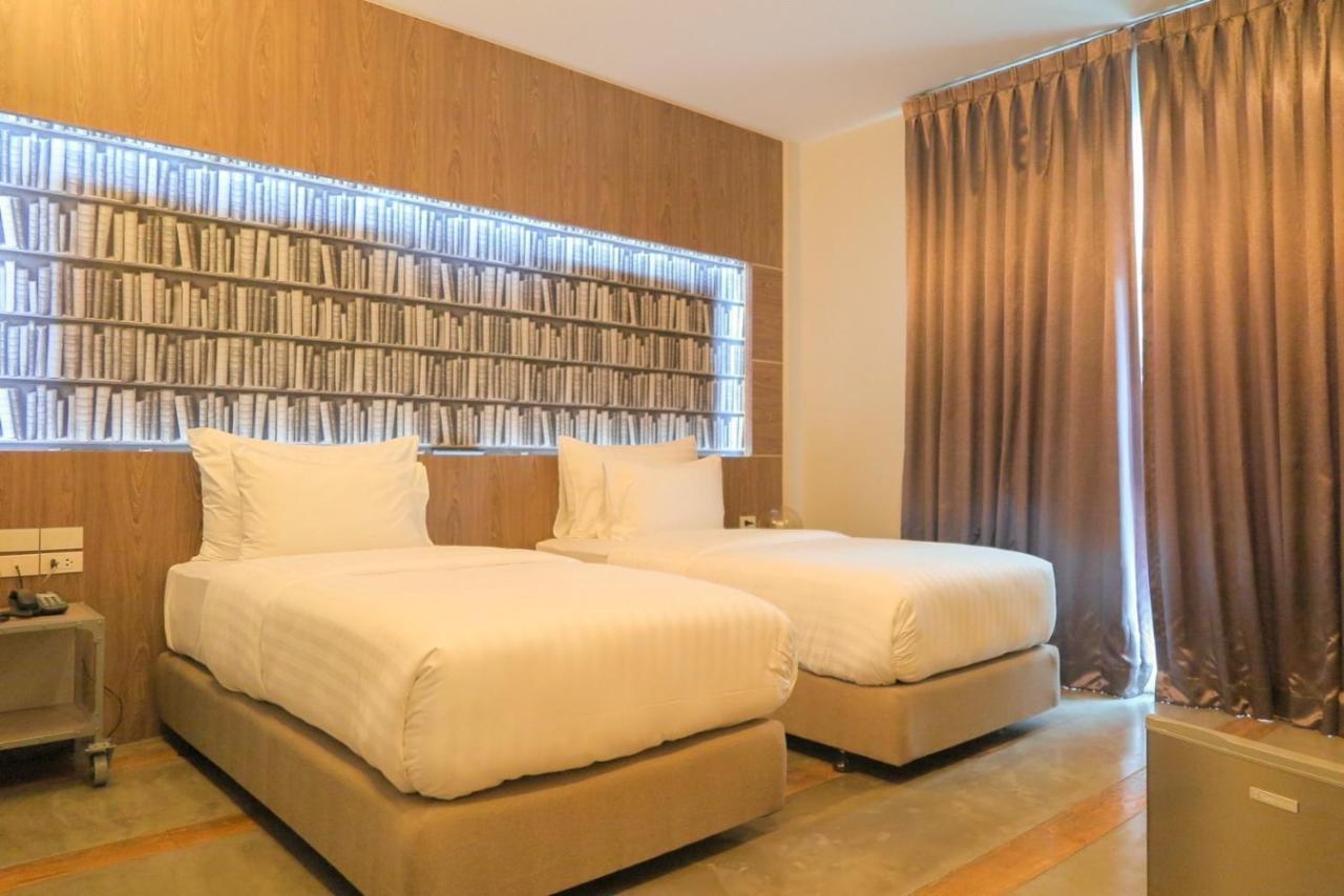 V20 Boutique Jacuzzi Hotel 4*