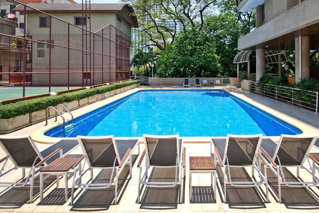 Krystal Court *