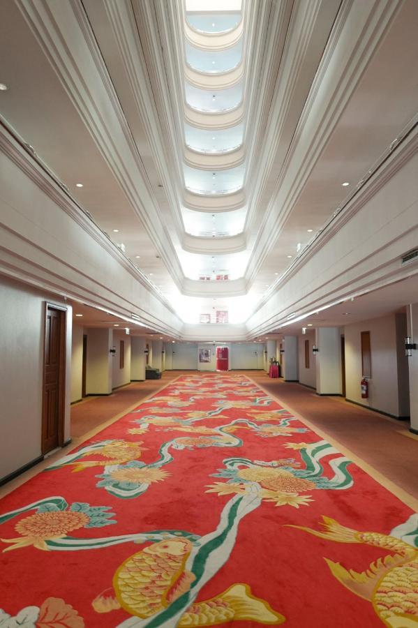 Town In Town Hotel