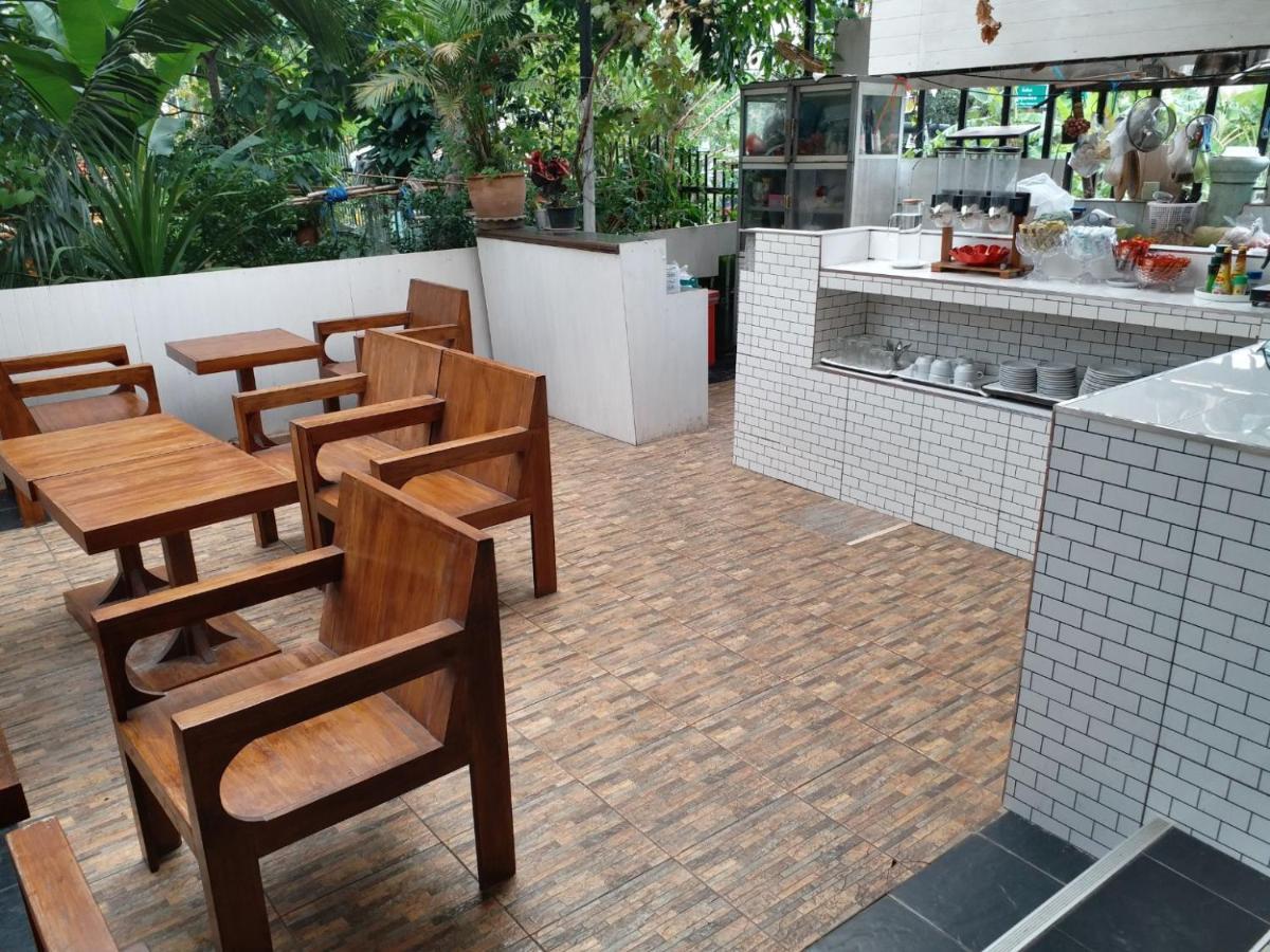 Hotel Platinum Place